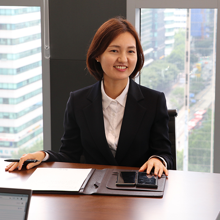 검사역임 유선경변호사